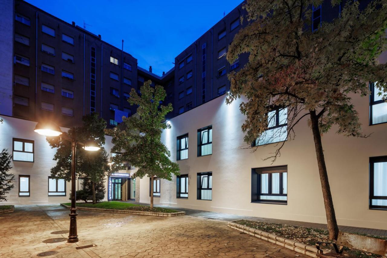 Apartamentos Congreso, Parking Gratuito Logroño Exterior foto
